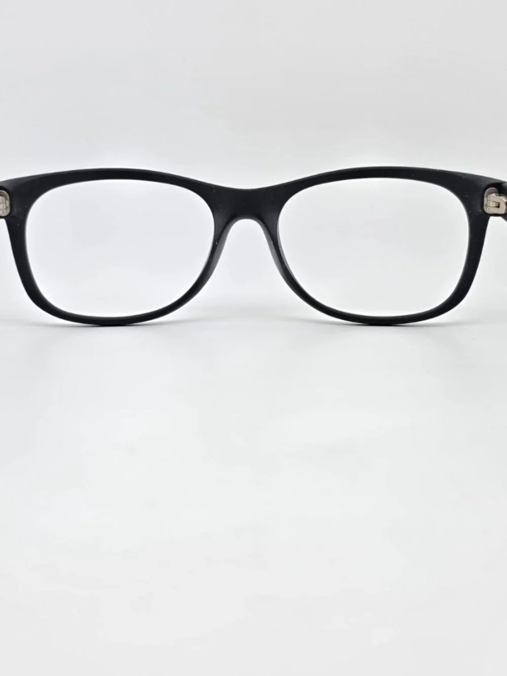Ray-Ban RB2132 622/58 New Wayfarer Matte Rubber Black Sunglasses Frame w/ Case